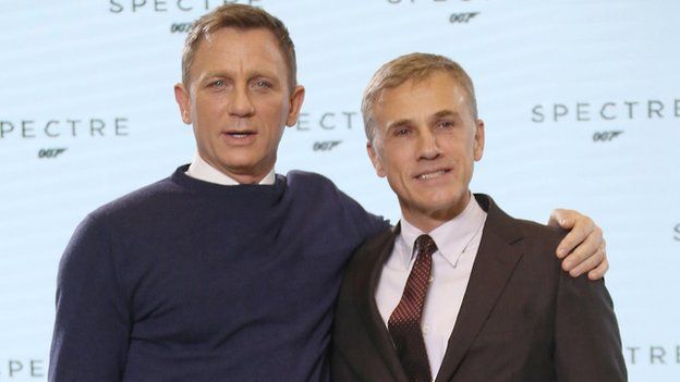 Daniel Craig Confirmed In Next 2 James Bond Films With Christopher Waltz