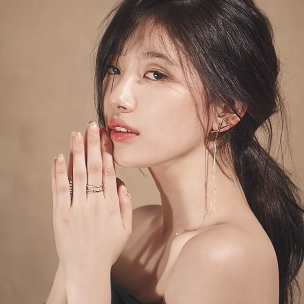 Bae Suzy Is The Didier Dubot Face For 2016