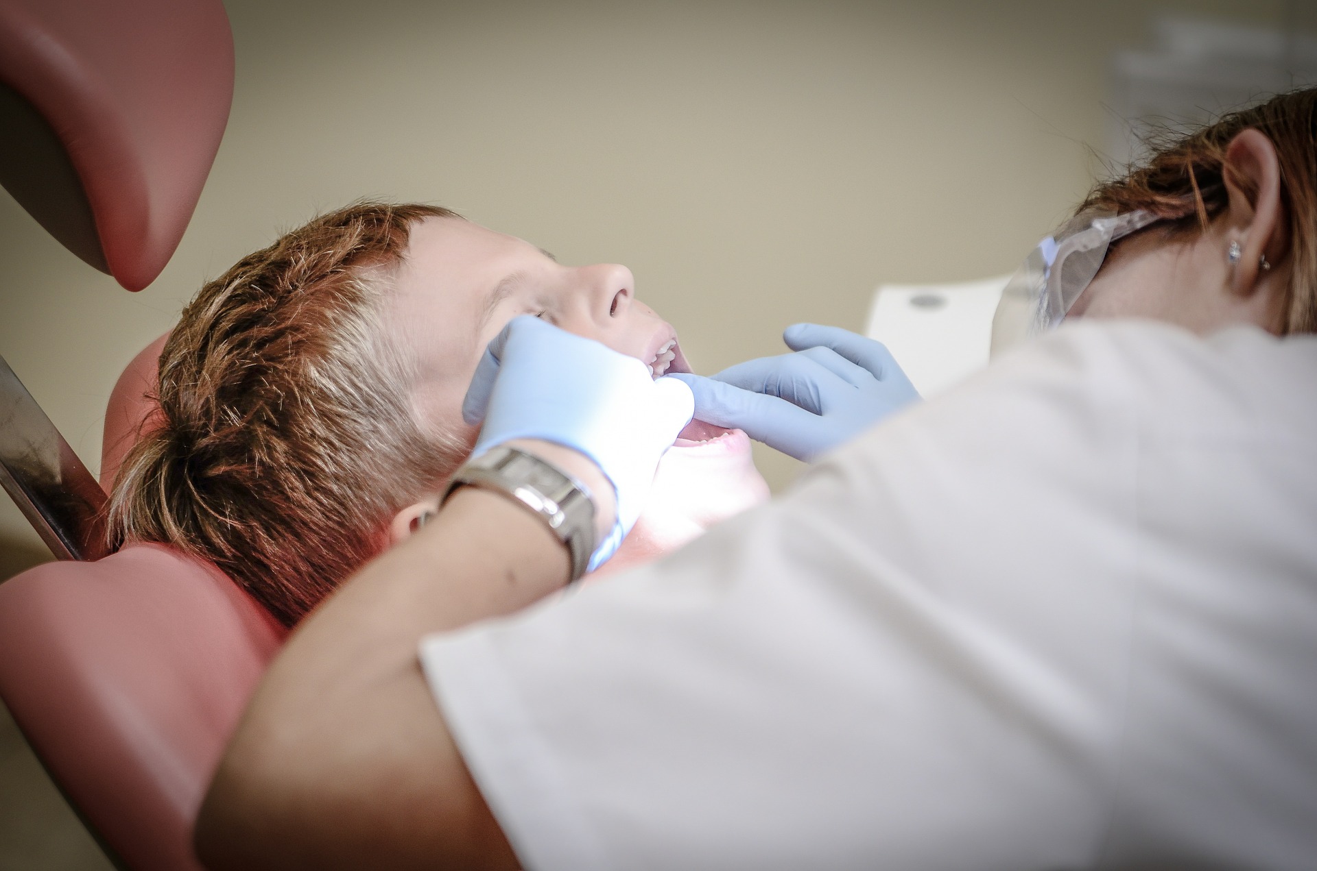 Tips For Selecting A Cosmetic Dentist In London